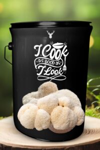 "I Cook as Good as I Look" Lion's Mane Mushroom Grow Kit - Celebrate Culinary Beauty with Organic Gourmet Mushrooms